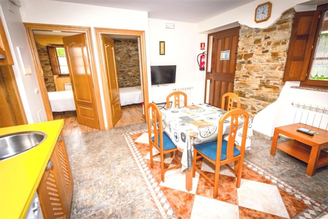 Apartamentos Navalin Tapia De Casariego Esterno foto