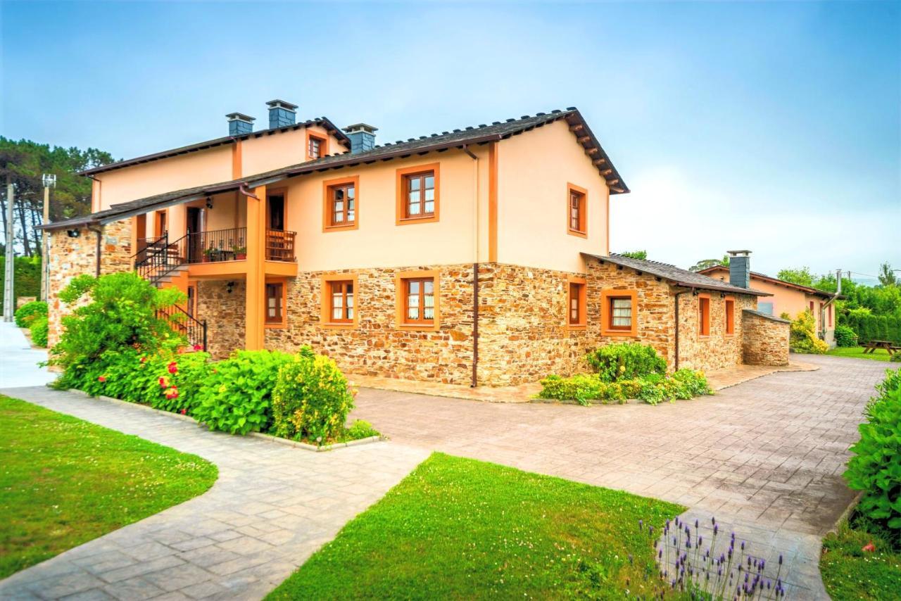 Apartamentos Navalin Tapia De Casariego Esterno foto