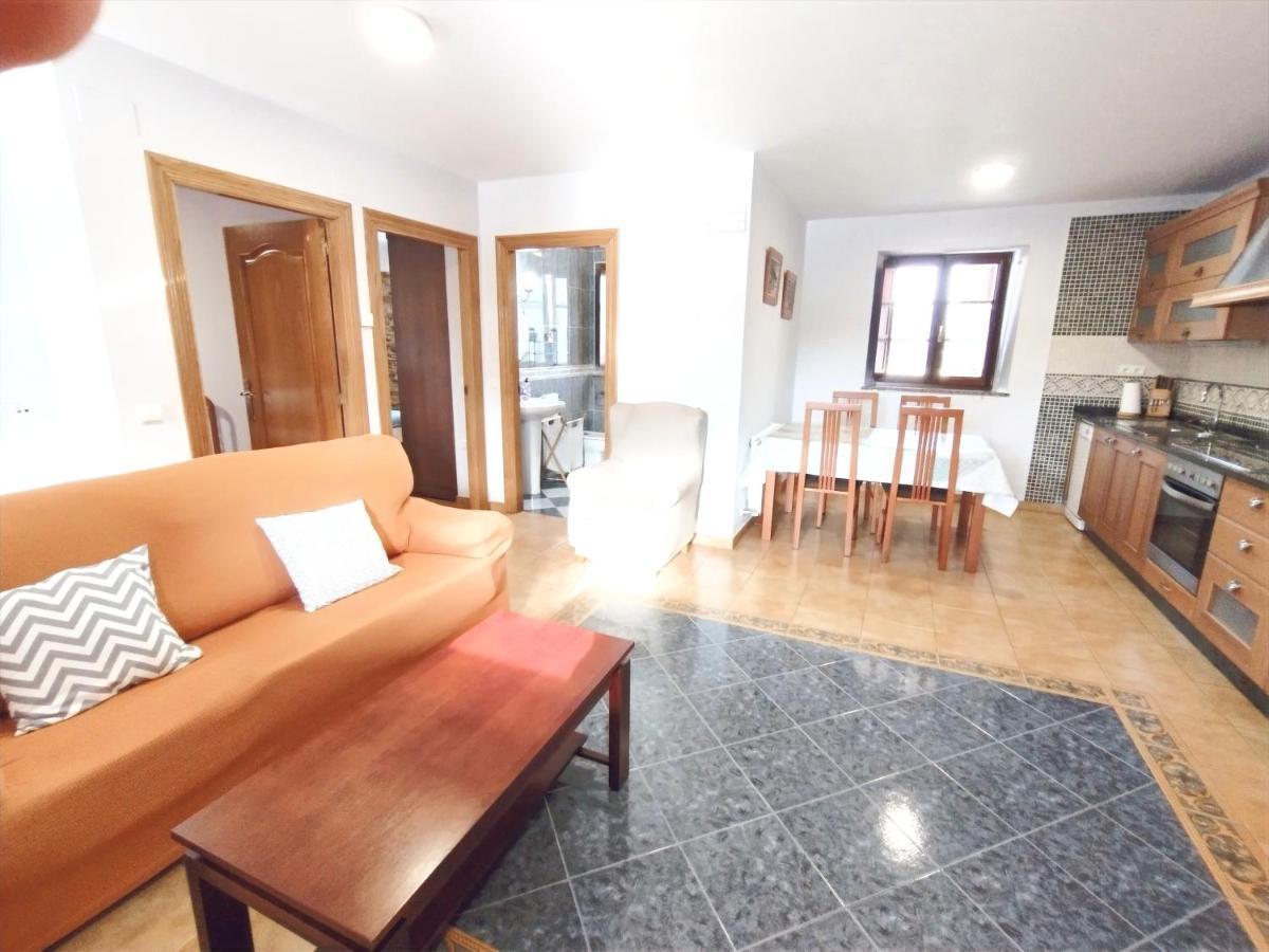 Apartamentos Navalin Tapia De Casariego Esterno foto