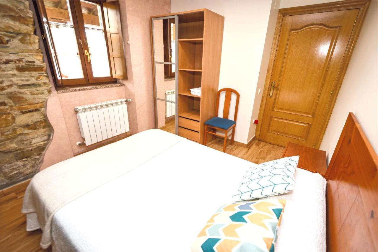 Apartamentos Navalin Tapia De Casariego Esterno foto