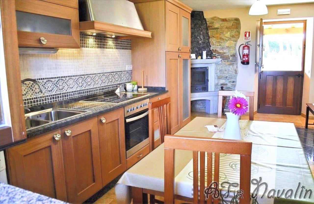 Apartamentos Navalin Tapia De Casariego Esterno foto