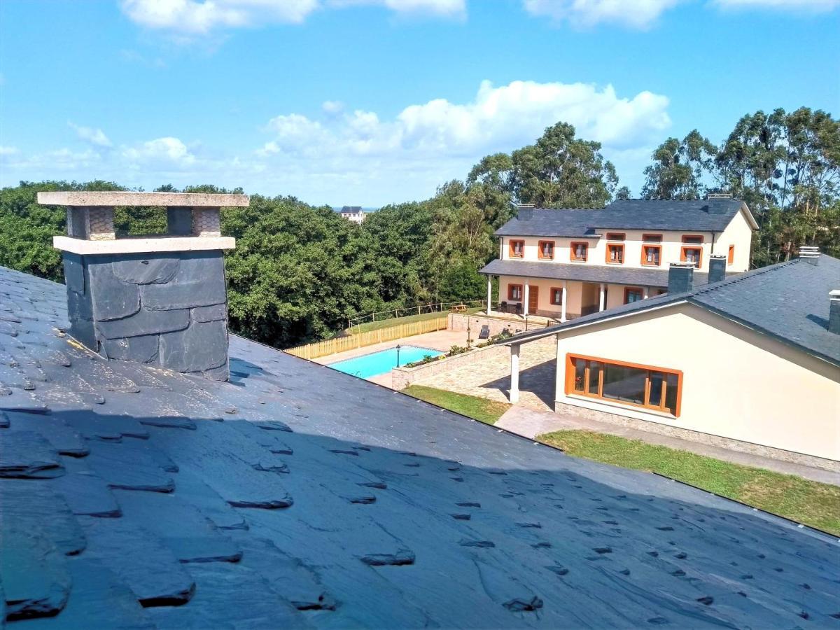 Apartamentos Navalin Tapia De Casariego Esterno foto